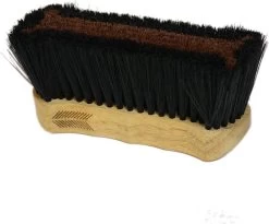 Grooming Deluxe Body Brush Middle Hard